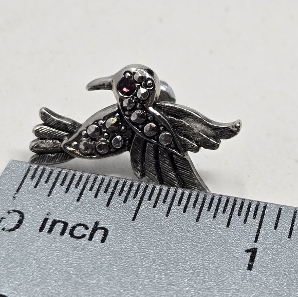 Vintage 1994 Avon Marcasite Hummingbird Stud Piereced Earrings Silver-Purple - Picture 6 of 6